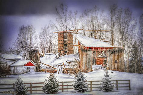 Snow Covered Michigan Barns Photograph By Leeann Mclanegoetz