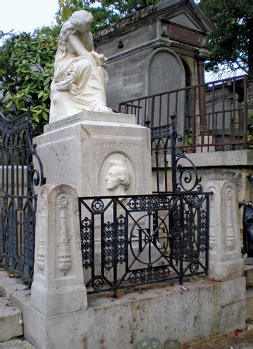 Pere Lachaise Cemetery History And Facts Britannica