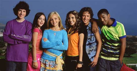 Zoey 101 Fans Finally Discover What Was On Zoeys Time Capsule Dvd