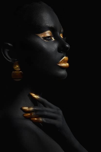 Premium Photo Beauty Woman Black Skin Color Body Art Gold Makeup Lips Eyelids Fingertips Nails