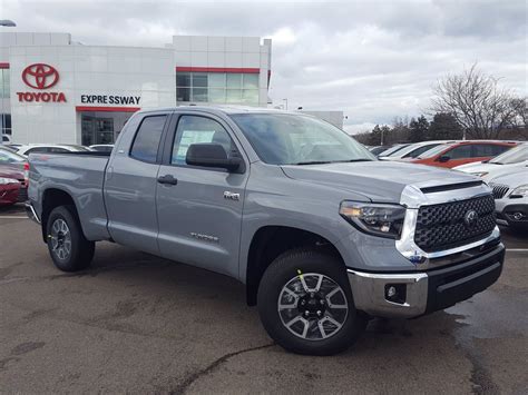 New 2020 Toyota Tundra 4WD SR5 Crew Cab Pickup For Sale in Boston, MA