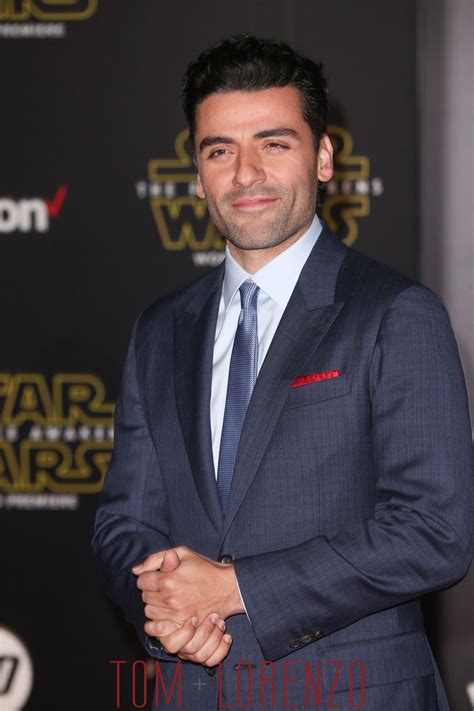 Oscar isaac recently revealed in an interview that star wars episode viii: Oscar Isaac at the "Star Wars: The Force Awakens" LA ...