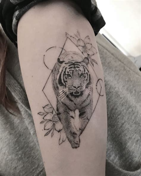 53 Ferocious Tiger Tattoo Ideas To Love Tats N Rings