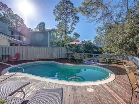 Harbour Town Home Private Pool Free Travel Vrbo Island Vacation Rentals Harbour Town