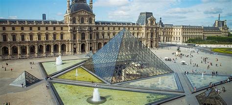 Muzeum Louvre v Paříži: 10 absolutních nej ...