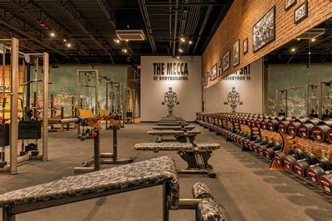 Golds Gym Returns To Houston With New Look Drawing On Iconic Gyms History