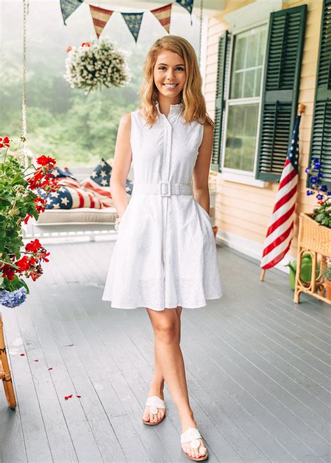 Celebrate The 4th Classy Girls Wear Pearls Preppy Dresses Modeling Outfits Picnic Outfits