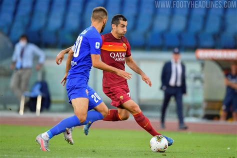 On Pitch: Stunning Nike Roma 20-21 Home Kit - Footy Headlines