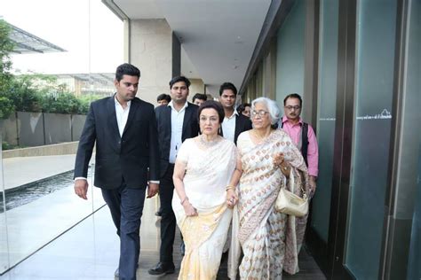 It's the whole reason they drop hundreds of thousands of pounds on security details. Bodyguards for A-Lister Celebrities in Delhi | Denetim ...