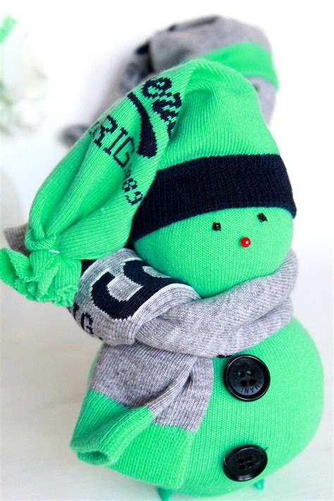 Diy Sock Snowman Craft Love Upcycling Use Some Socks To Create Fun Adorable Christmas