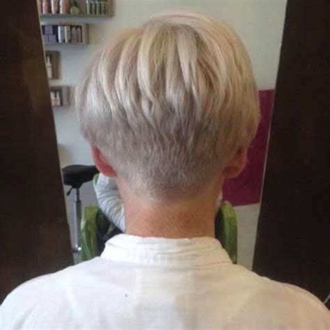 View all cool hair and nail style photos and inspirational images at design press. Best Short Wedge Haircuts for Chic Women - crazyforus