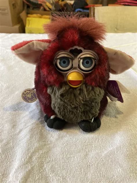 Furby 1999 Tiger Hasbro Model 70 800 Red Wolf Blue Eyes Rare Tested