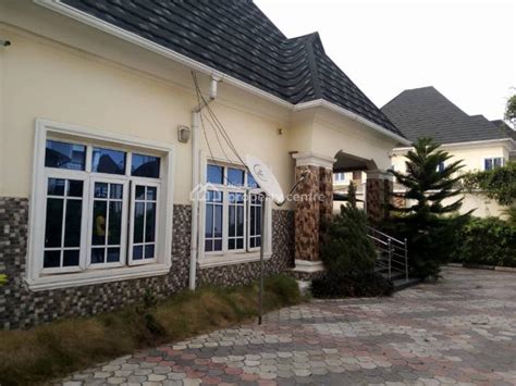 It has a nice view and good neighborhood, it's seated on 2.5 acres a newly built beautiful house for sale in a perfect residential environment with a ready title with ample parking space on 14 decimals. For Sale: 4 Bedroom Bungalow, Asaba, Delta | 4 Beds, 4 ...