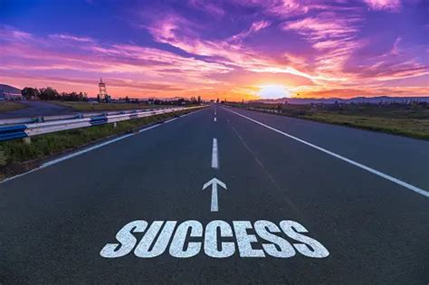 Road To Success Pictures Download Free Images On Unsplash