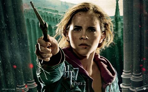 Hermione Granger Hp 7 P2 The Girls Of Harry Potter Wallpaper
