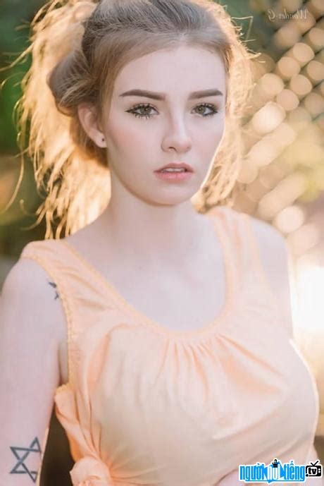 Model Jessie Vard Profile Age Email Phone And Zodiac Sign