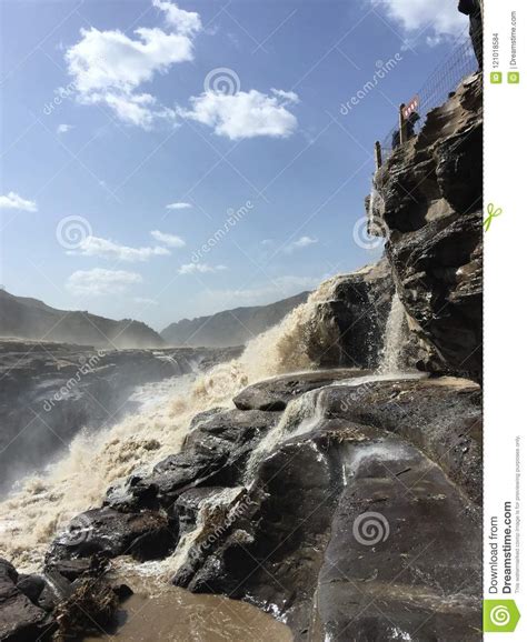 Yellow River Hukou Waterfalls Stock Photo Image Of Tableland Natural