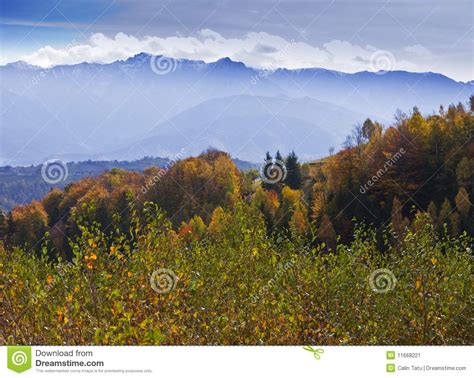 Beautiful Mountain Scenery And Autumn Foliage Stock Image