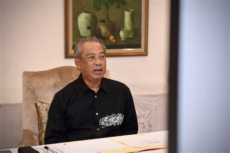 Bagaimana perjalanan karier politik muhyiddin sebelum ditunjuk menjadi perdana menteri malaysia? PM pengerusi mesyuarat khas bersama Jemaah Menteri