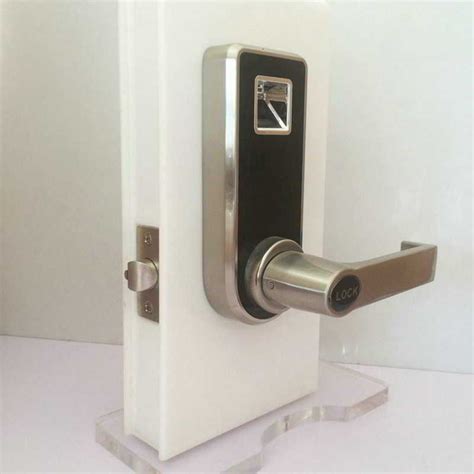 Harga handle pintu minimalis terbaru 2021 : Pin by Christine on Model Handle Ganggang Pintu Rumah ...