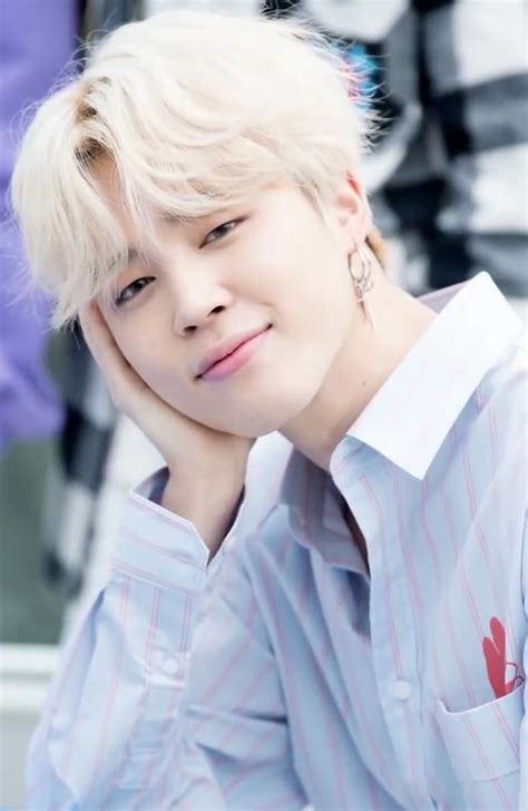 Jimin (지민) was born as park jimin (박지민) in busan, south korea on october 13, 1995. Jimin (penyanyi kelahiran 1995) - Wikipedia bahasa ...