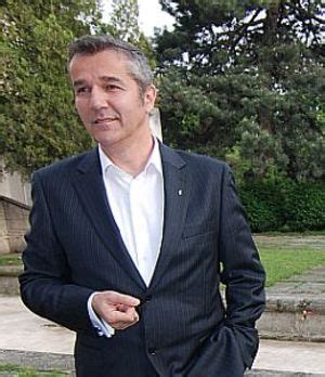 Dan bittman is a romanian singer who represented the country at the eurovision song contest 1994 and came 21st with 14 points. Biografie Dan Bittman