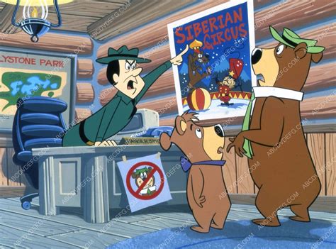 Hannah Barbera Animated TV Yogi Bear And Boo Boo Ranger Smith 35m 3550