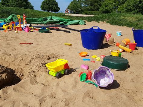 Giant Sand Pit Green Play Project