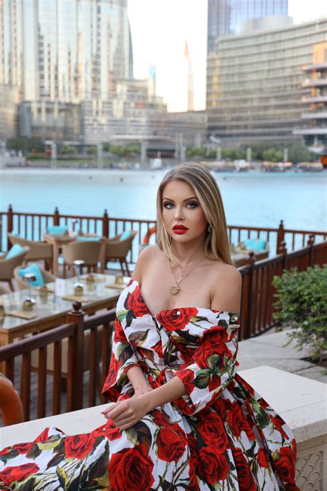Tw Pornstars Joanna Bujoli Twitter Miss You Dubai Dress Dolcegabbana Dolcegabbana 5 17