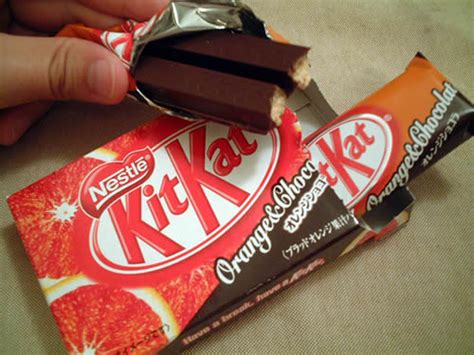 Start by choosing luscious dark, milk or white chocolate. Keeppy :: Most Popular Chocolate Bars in the World!