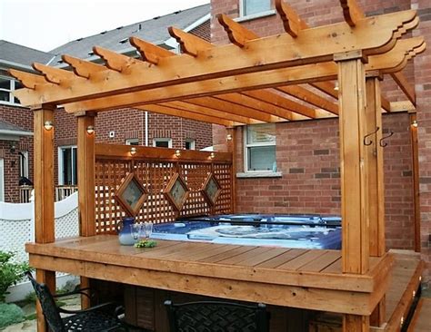Let's whet small and compact, the design is extremely efficient, even allowing for a fun hot tub area at one end of if you have a large garden and like to entertain you will want a deck space to accommodate. Pin on estructura fashion