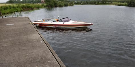 My Retro Barefoot Boat Rboating