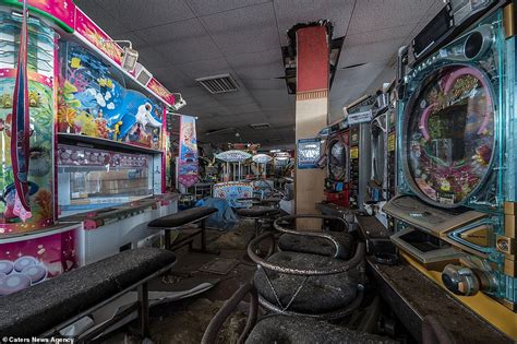 Eerie Abandoned Fukushima Sega Arcade ‘covered In Radioactive Dust