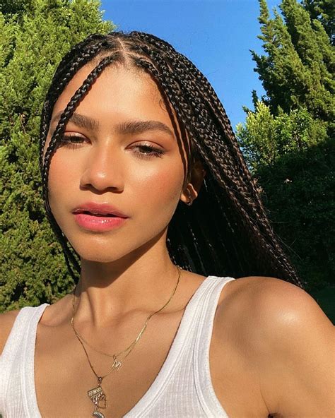 She began her career appearing as a child model working for macy's, mervyns and old navy. ZENDAYA COLEMAN - Instagram Photos 09/09/2020 - HawtCelebs