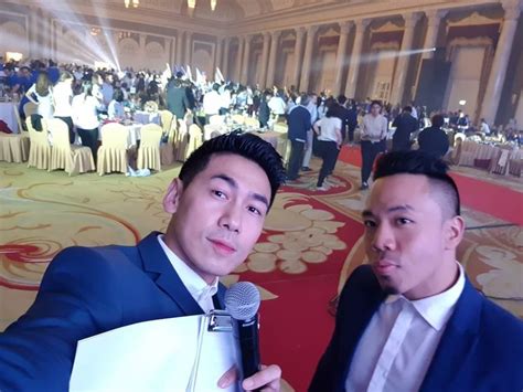 Dj petjah (ดีเจเพชรจ้า) ทำอย่างไรถึงรวยจนมีเงินซื้อ supercar 8 คัน กับ rolex 10 กว่าเรือน. ดีเจเพชรจ้า เผย ทำงานอะไรบ้าง ทำไมมีเงินเดือนเป็นล้าน!