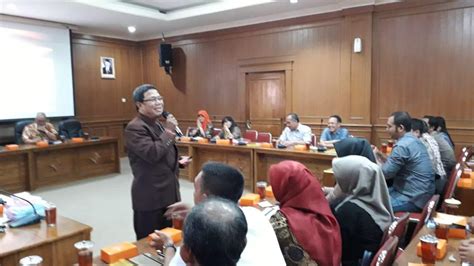 Loker wonogiri, wonogiri, jawa tengah, indonesia. BUMD Kabupaten Klaten Wajib Terapkan GCG » JOGLOSEMAR NEWS