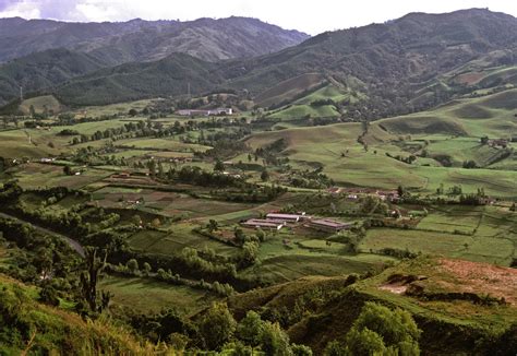 Countryside Near Manizales Colombia 1982 Driving Throug Flickr