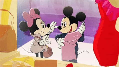 Dreamsaboutdisney Mickey And Minnie Kisses On Make A 
