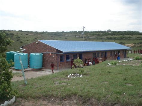 Bulugha Farm School Main Building Photo