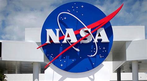 Houston Yoga Event Celebrated At Nasa Space Center