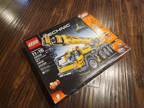 Lego Technic Mobile Crane Mk Ii 42009 Rareretired New