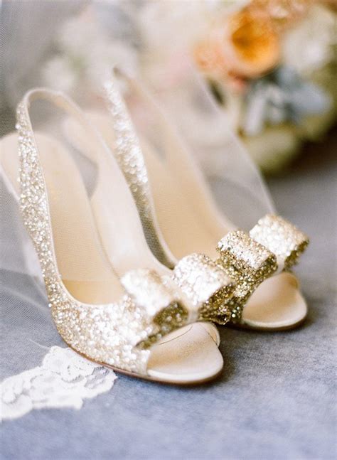 Pin By Fulla ~ On Darling Shoes Gold Glitter Shoes Wedding Shoes