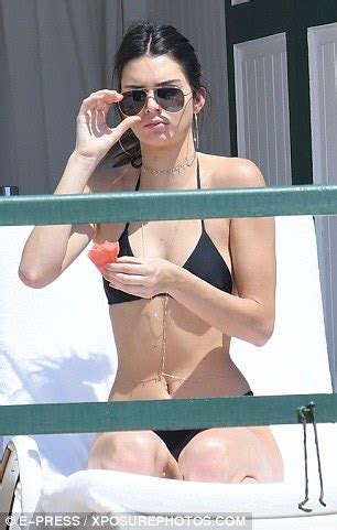 Kendall Jenner Caught Sunbathing In Blue Bikini Nucelebs Com My Xxx Hot Girl