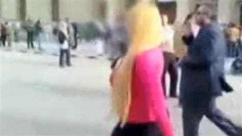 آزار جنسی یک دانشجوی مصری در حیاط دانشگاه اینجا اذیت دختران جرم نیست