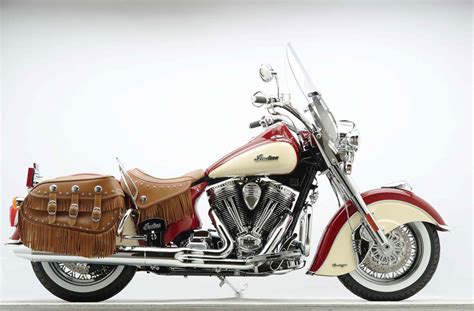 What is it like to ride a motorc. Motorcycle Pictures: Indian Chief Vintage 2011