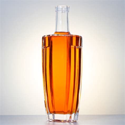 Hot Sale Square Shaped 70cl Tequila Glass Bottles Navigator Glass