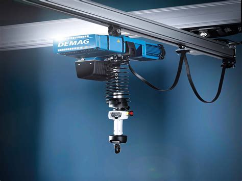Ipe New Demag Chain Hoist Features Balancer Function For Intuitive