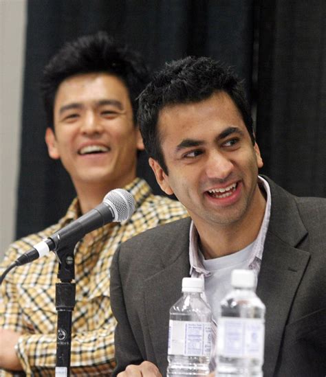 Kal Penn Comes Out As Gay Reveals He S Engaged To Partner Of 11 Years