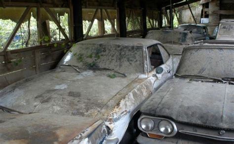 If you love ford mustangs this is the place for you. Barn Finds: Chevrolet Corvair Quartet | Chevrolet corvair ...