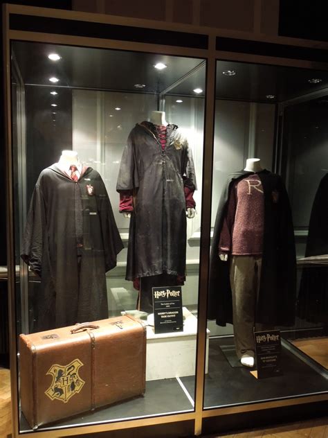 Hollywood Movie Costumes And Props Harry Potter And Ron Weasley Movie